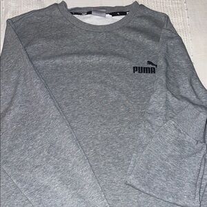 🚫SOLD🚫Puma Heather Gray Crewneck Top
